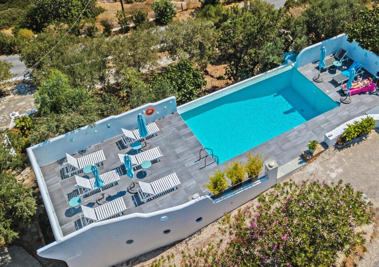 Captain'S Kini Exterior photo
